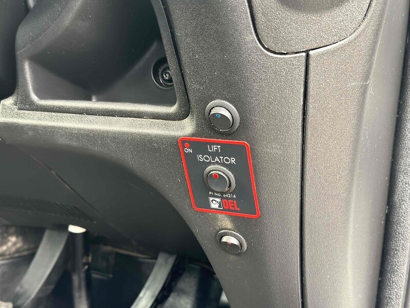 Vehicle 29