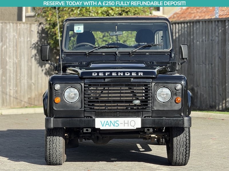 Used Land Rover Defender 90 2015 for sale - 76353040: Photo 3