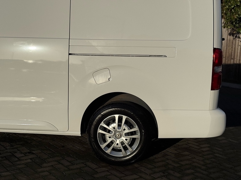 Used Vauxhall Vivaro 2021 for sale - 77162056: Photo 10