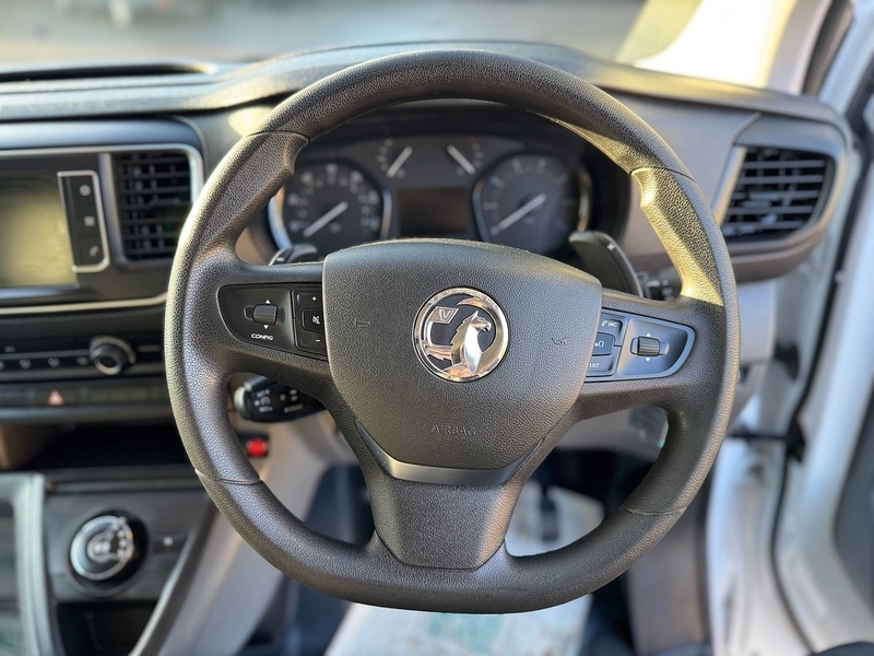 Used Vauxhall Vivaro 2021 for sale - 77162056: Photo 20