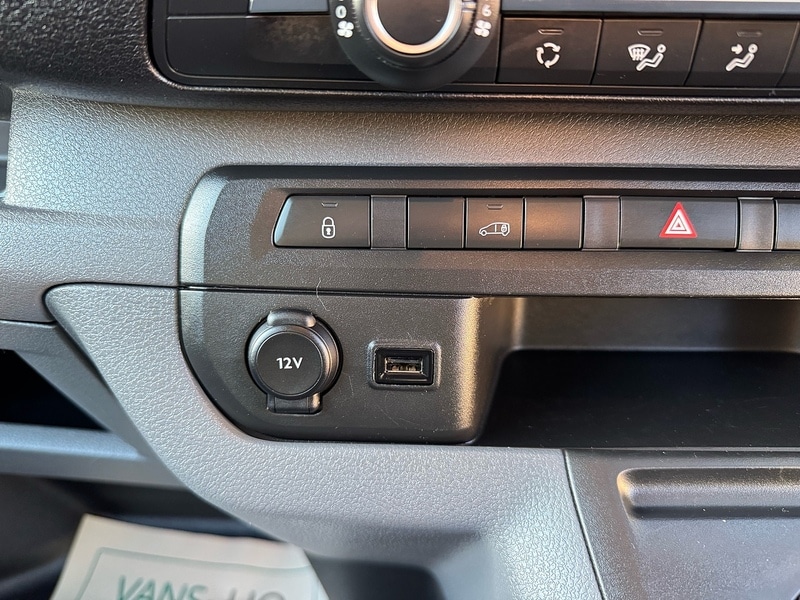 Used Vauxhall Vivaro 2021 for sale - 77162056: Photo 26