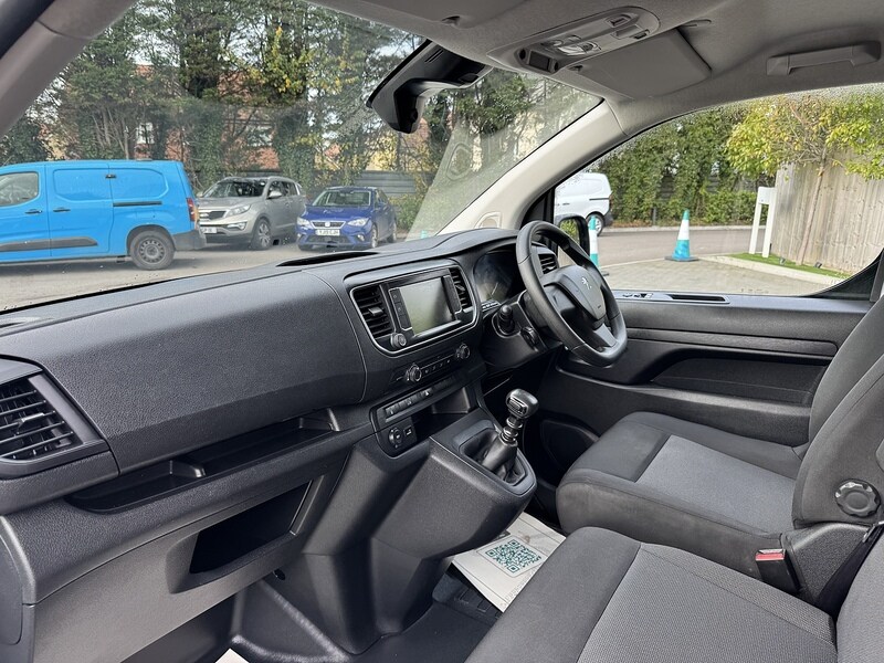 Used Peugeot Expert 2023 for sale - 76357102: Photo 30