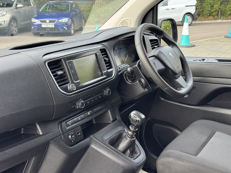 Used Peugeot Expert 2023 for sale - 76357102: Photo 31