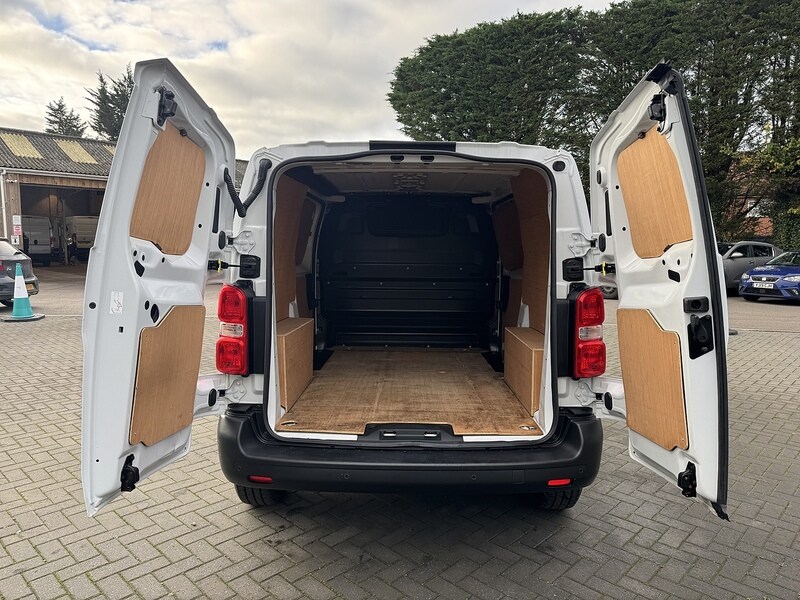 Used Peugeot Expert 2023 for sale - 76357102: Photo 34