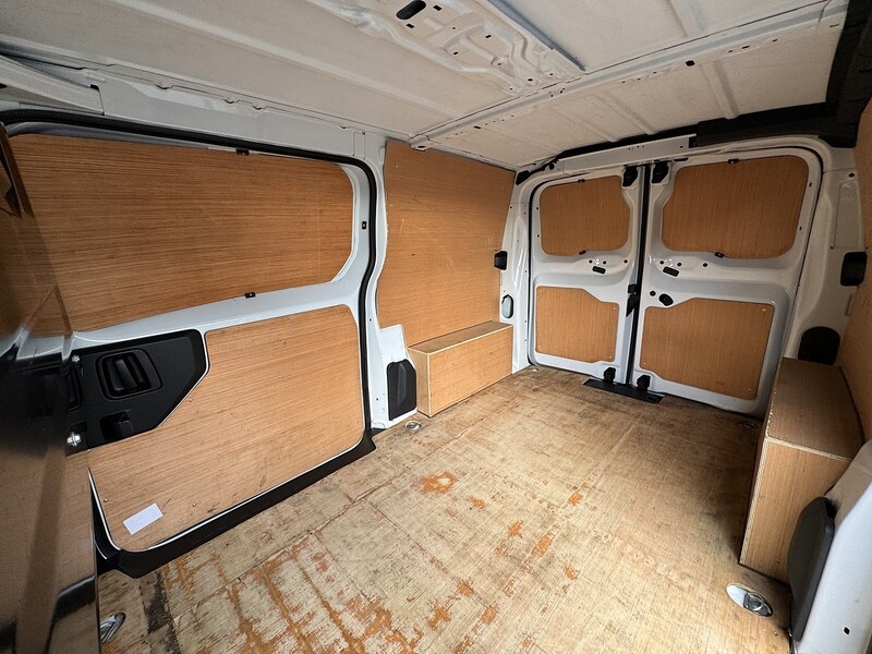 Used Peugeot Expert 2023 for sale - 76357102: Photo 37