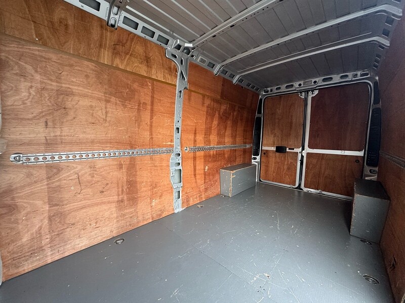 Used Citroen Relay 2022 for sale - 76946769: Photo 32