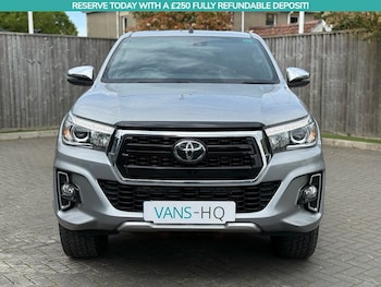 Used Toyota Hilux 2019 for sale - 78714336: Photo