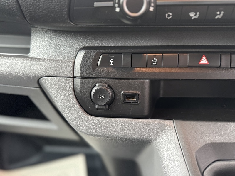 Used Vauxhall Vivaro 2019 for sale - 75936635: Photo 23