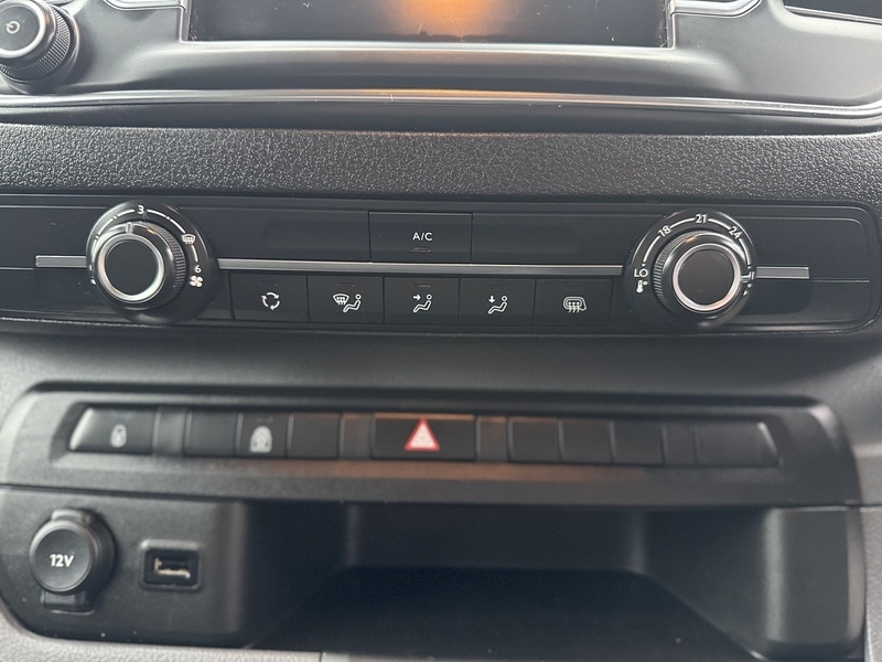 Used Vauxhall Vivaro 2019 for sale - 75936635: Photo 24