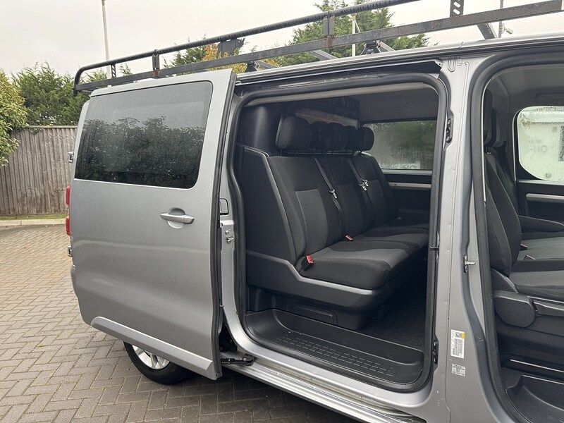 Used Vauxhall Vivaro 2019 for sale - 75936635: Photo 36