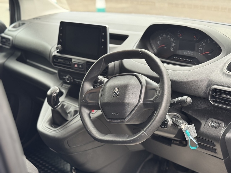 Used Peugeot Partner 2021 for sale - 76426348: Photo 20