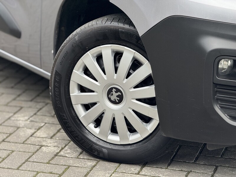 Used Peugeot Partner 2021 for sale - 76426348: Photo 3