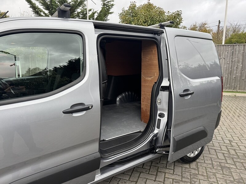 Used Peugeot Partner 2021 for sale - 76426348: Photo 9