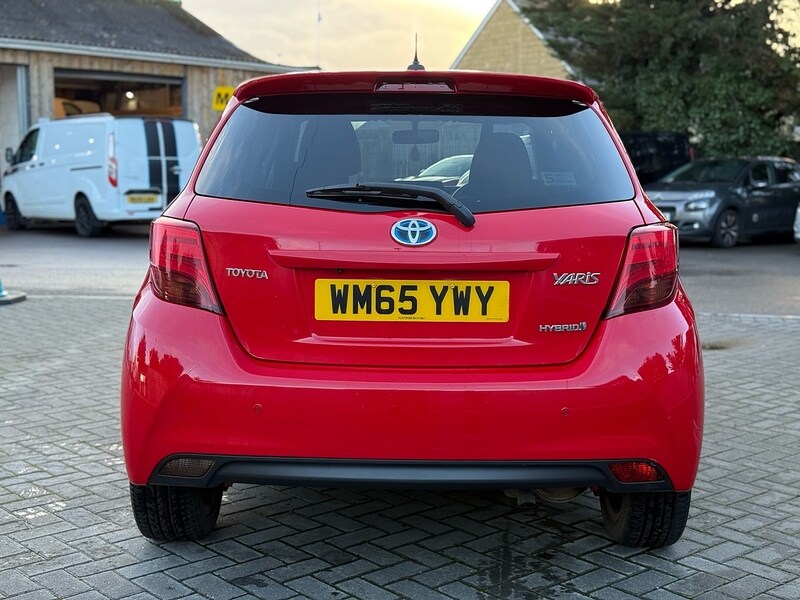 Used Toyota Yaris 2016 for sale - 77342304: Photo 10