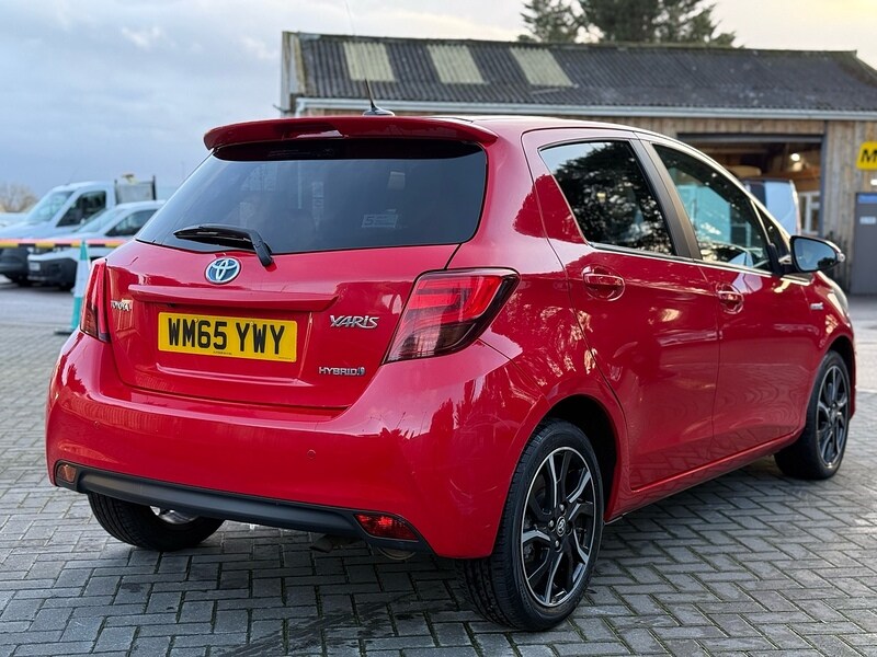 Used Toyota Yaris 2016 for sale - 77342304: Photo 11