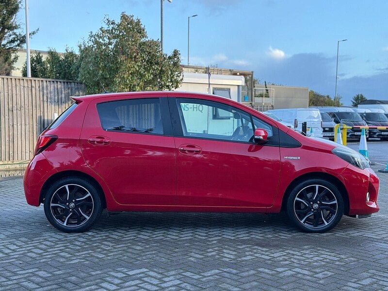 Used Toyota Yaris 2016 for sale - 77342304: Photo 13