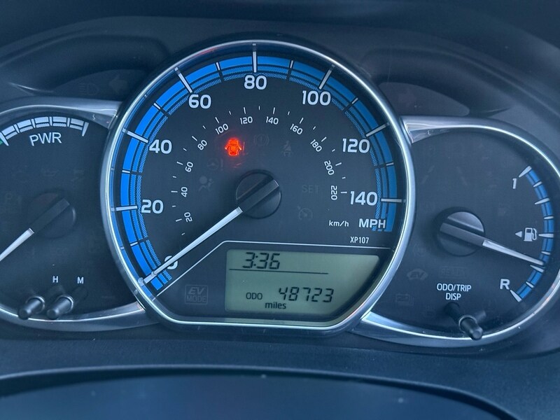 Used Toyota Yaris 2016 for sale - 77342304: Photo 27