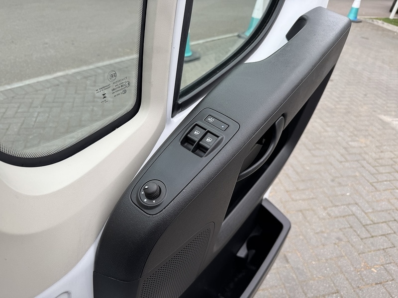 Used Peugeot Boxer 2024 for sale - 76968267: Photo 30
