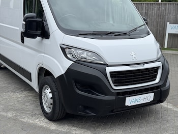 Used Peugeot Boxer 2024 for sale - 76968267: Photo