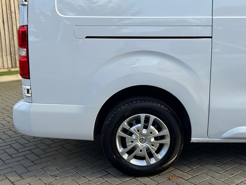 Used Vauxhall Vivaro 2022 for sale - 76628498: Photo 12