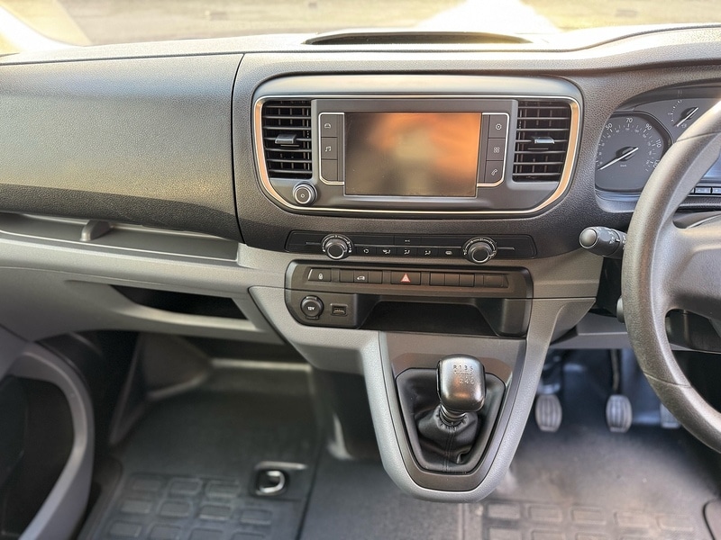 Used Vauxhall Vivaro 2022 for sale - 76628498: Photo 18