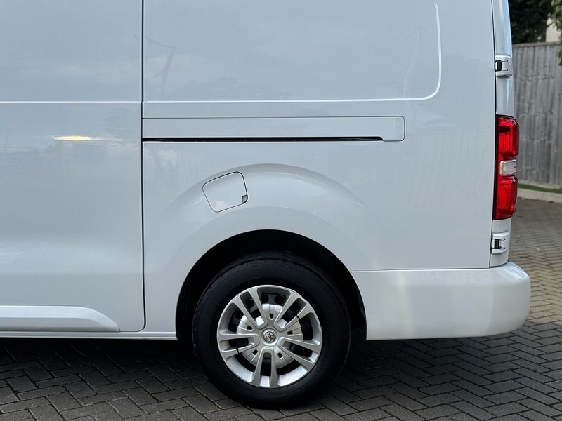 Used Vauxhall Vivaro 2022 for sale - 76628498: Photo 8