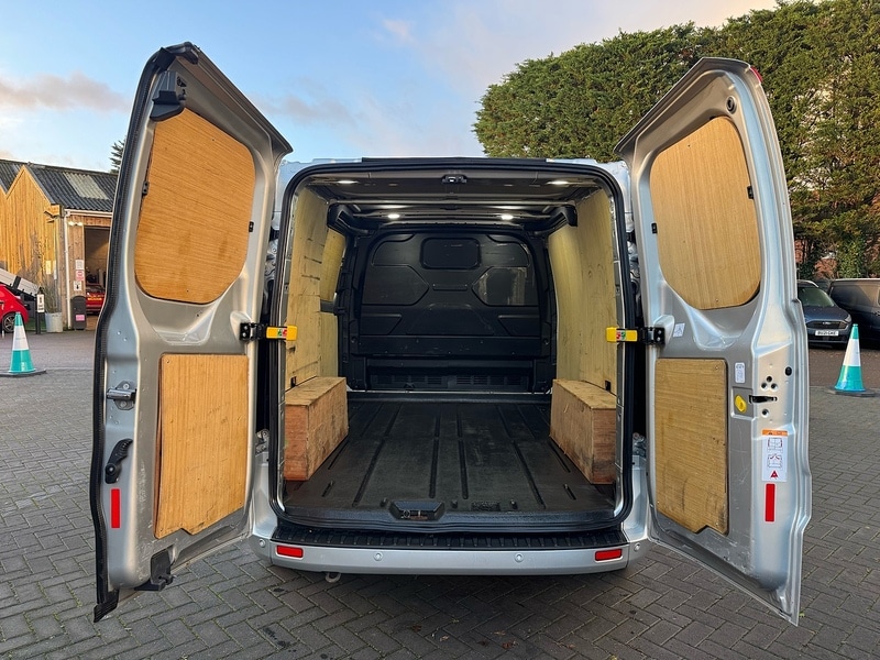 Used Ford Transit Custom 2021 for sale - 76893040: Photo 40