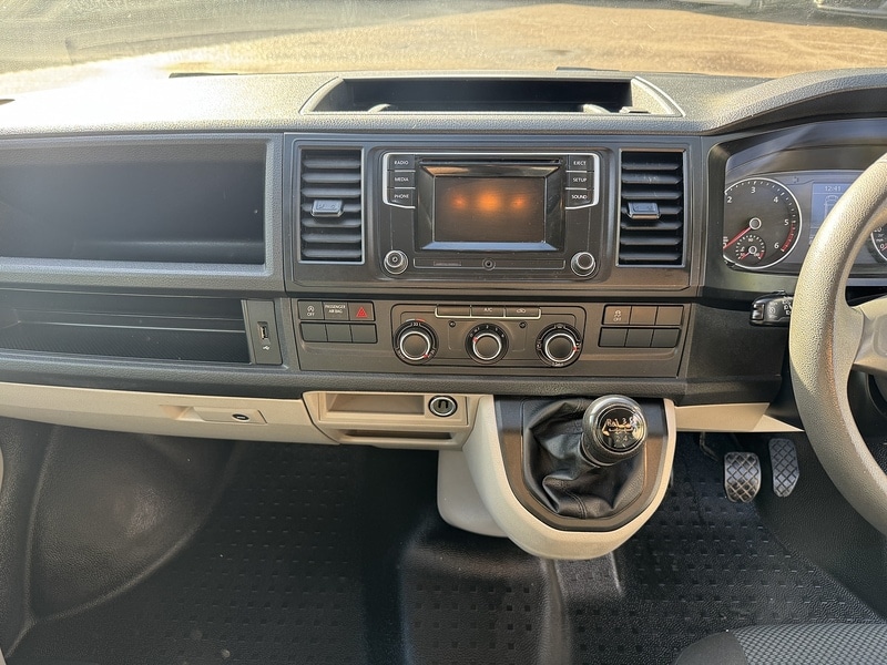 Used Volkswagen Transporter 2019 for sale - 76518501: Photo 22