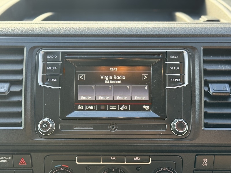 Used Volkswagen Transporter 2019 for sale - 76518501: Photo 29