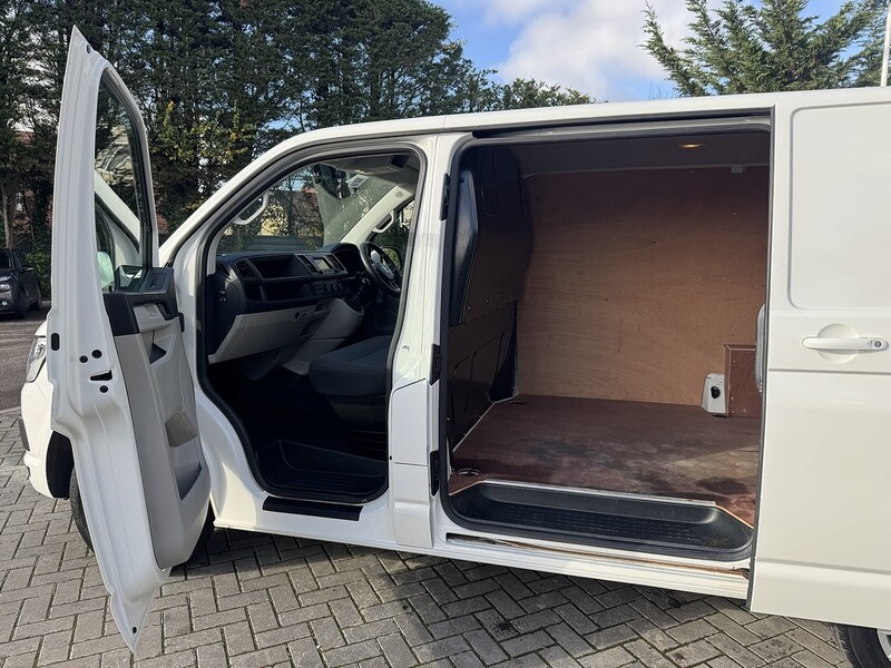 Used Volkswagen Transporter 2019 for sale - 76518501: Photo 37
