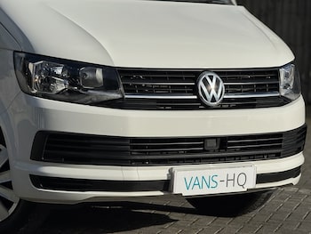 Used Volkswagen Transporter 2019 for sale - 76518501: Photo