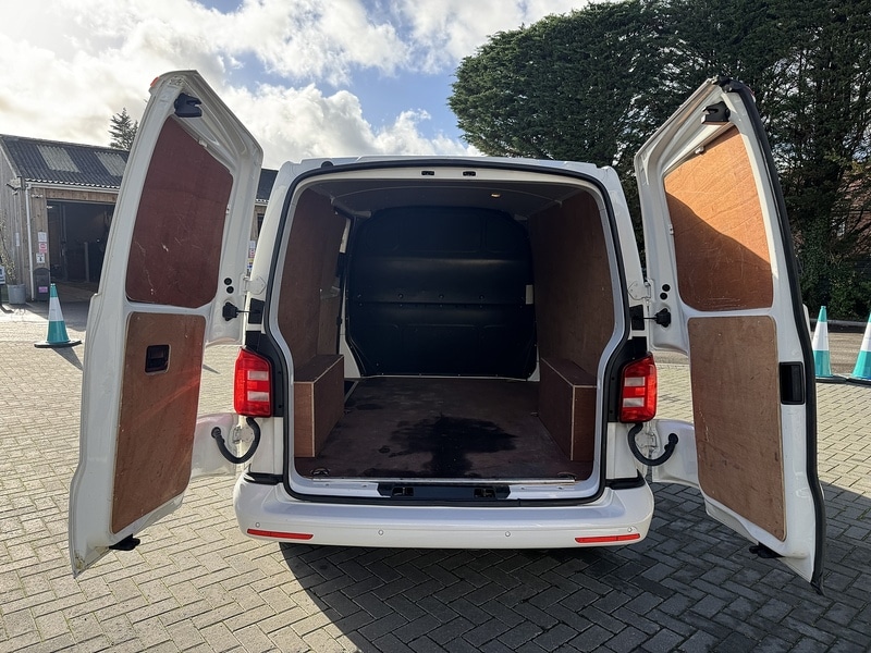 Used Volkswagen Transporter 2019 for sale - 76518501: Photo 40