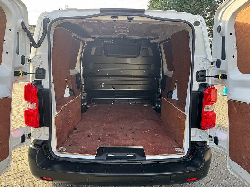 Used Citroen Dispatch 2019 for sale - 76655526: Photo 32