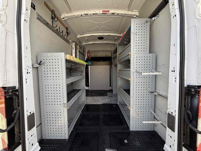 Vehicle 33