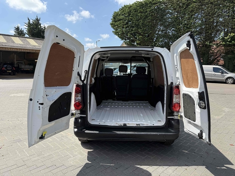 Vehicle 31