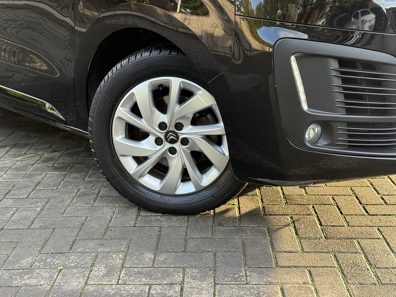 Used Citroen Dispatch 2022 for sale - 76262548: Photo 2