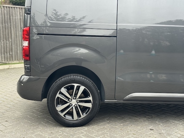 Used Peugeot Expert 2021 for sale - 76210960: Photo 15