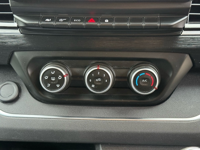 Used Renault Trafic 2022 for sale - 77085106: Photo 30