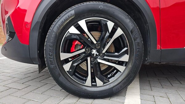 Used Peugeot E-2008 2021 for sale - 76158612: Photo 13