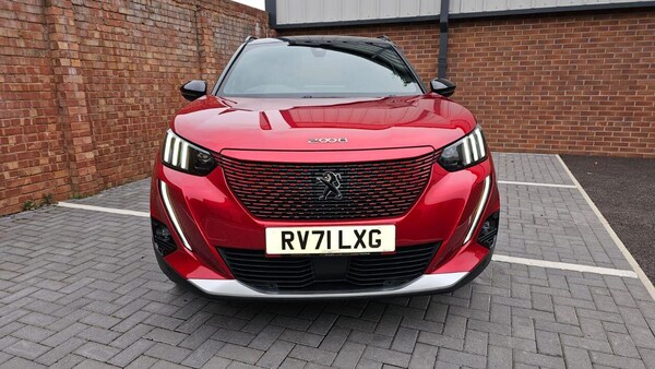 Used Peugeot E-2008 2021 for sale - 76158612: Photo 2