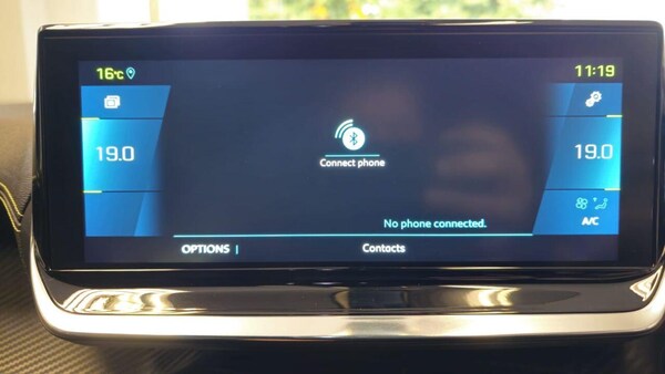 Used Peugeot E-2008 2021 for sale - 76158612: Photo 36