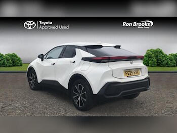 Used Toyota C-HR 2025 for sale - 78741563: Photo
