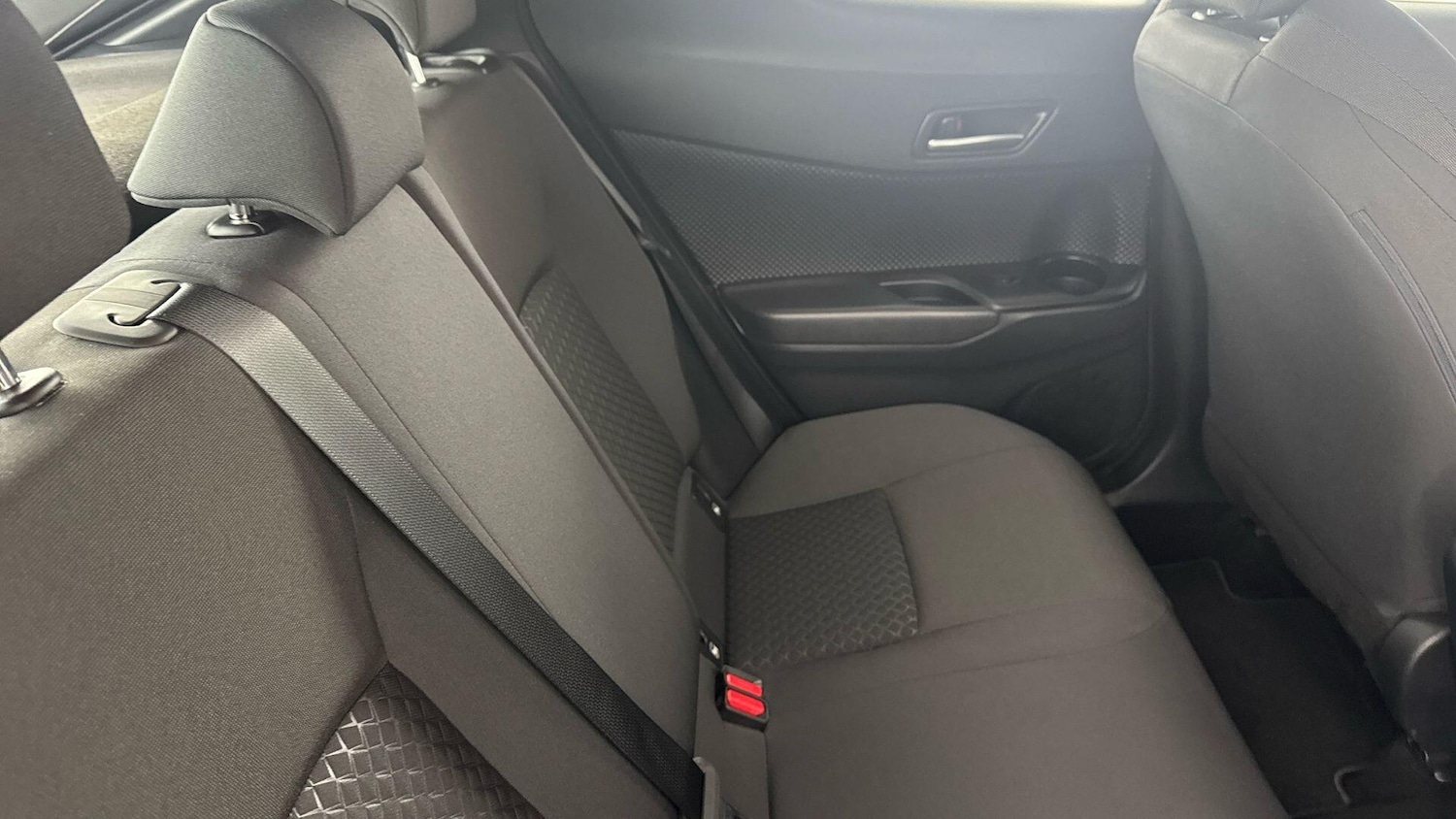 Used Toyota C-HR for sale - 78115034: Photo 11