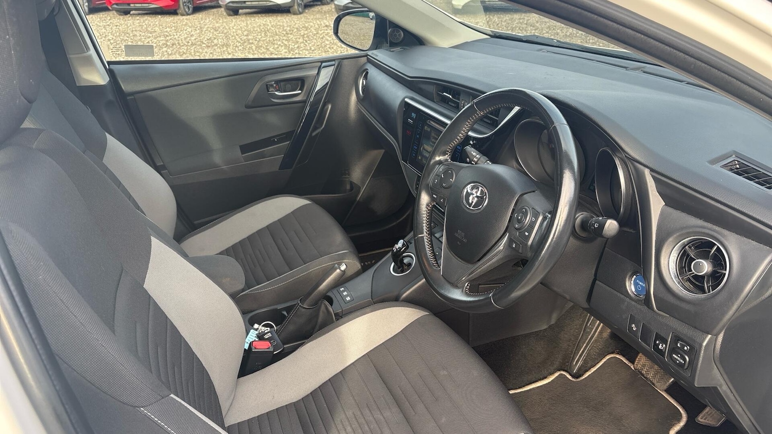 Used Toyota Auris 2018 for sale - 76645053: Photo 11