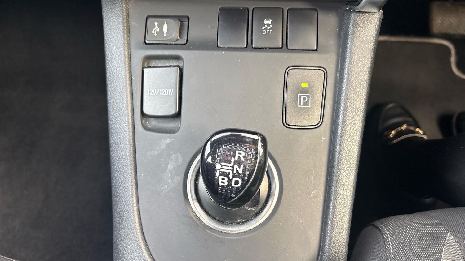 Used Toyota Auris 2018 for sale - 76645053: Photo 20