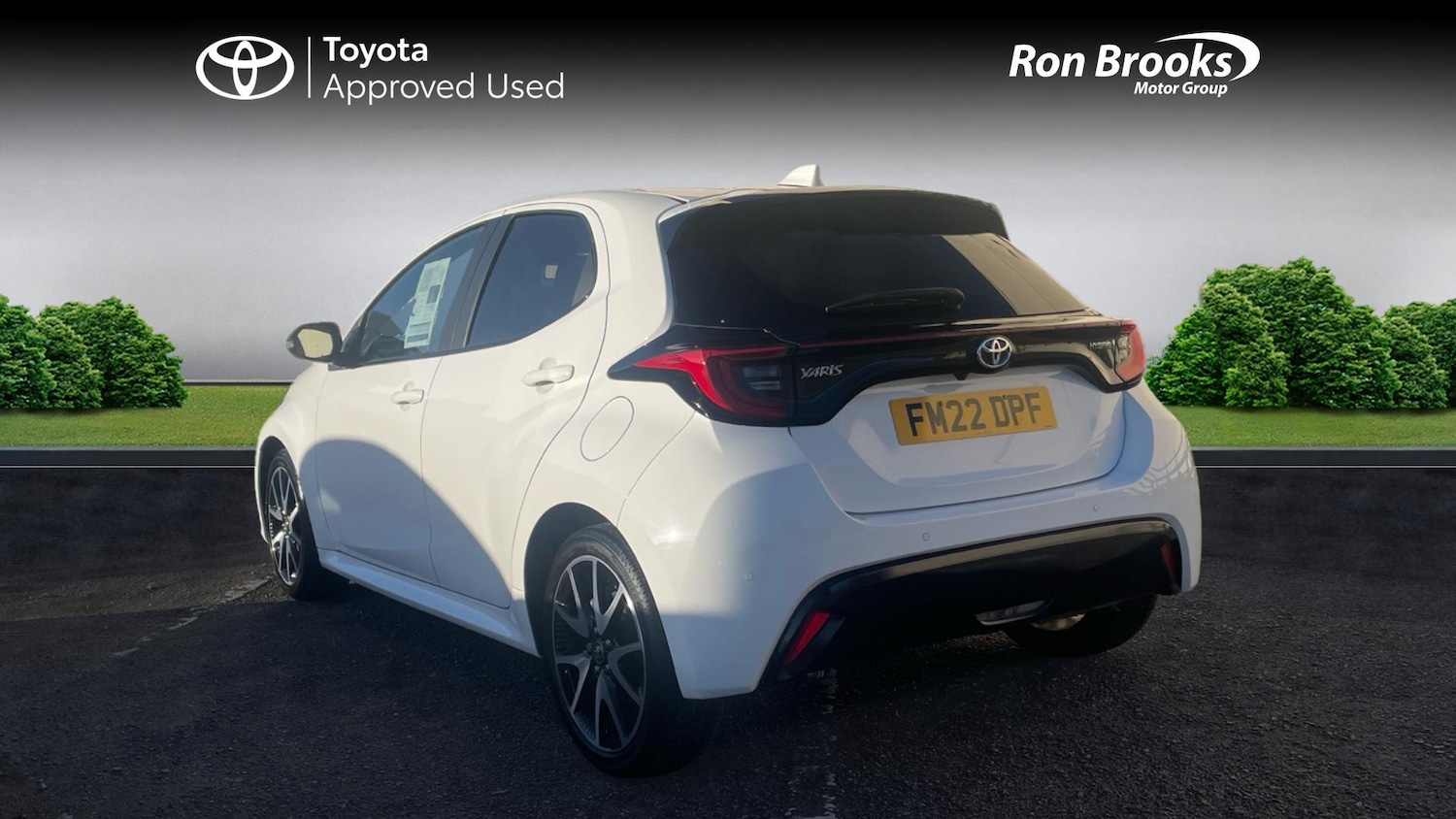 Used Toyota Yaris 2022 for sale - 76781709: Photo 2