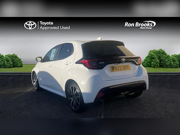 Used Toyota Yaris 2022 for sale - 76781709: Photo