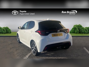 Used Toyota Yaris 2022 for sale - 76781709: Photo