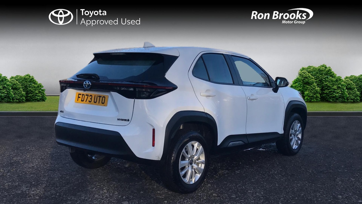 Used Toyota Yaris Cross 2023 for sale - 76765831: Photo 2