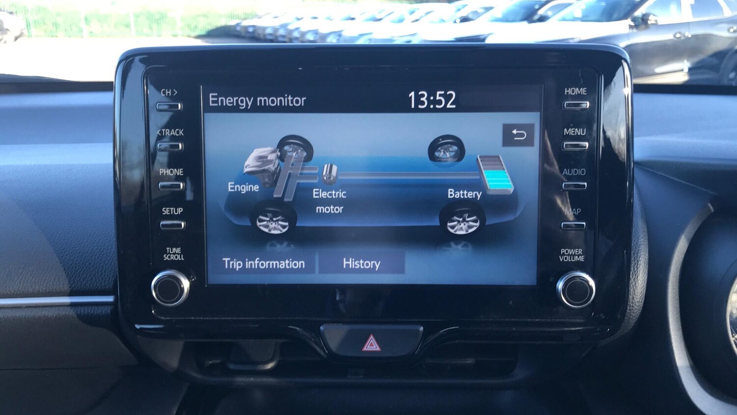 Used Toyota Yaris Cross 2023 for sale - 76765831: Photo 23